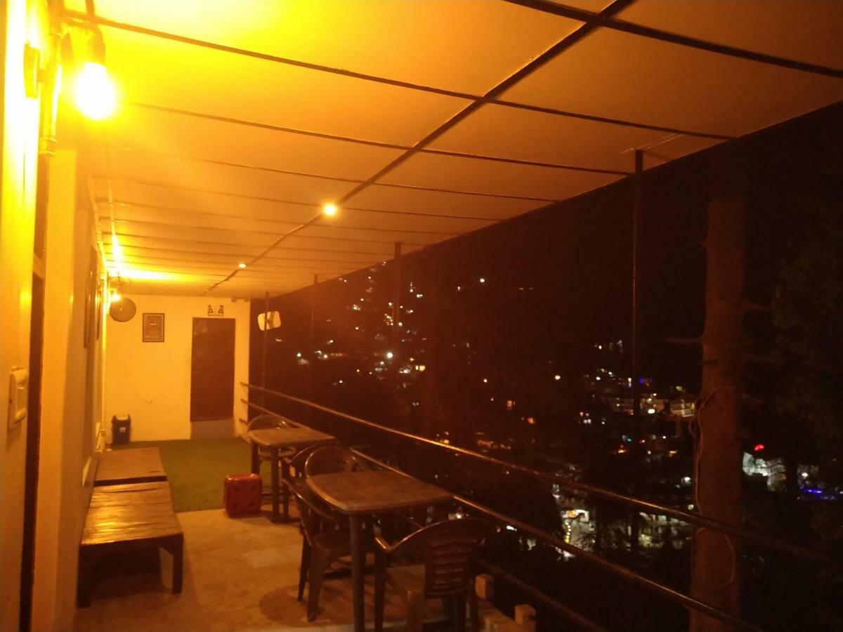 Mochila Youth Hostel Mcleod Ganj Dharamshala Exterior foto